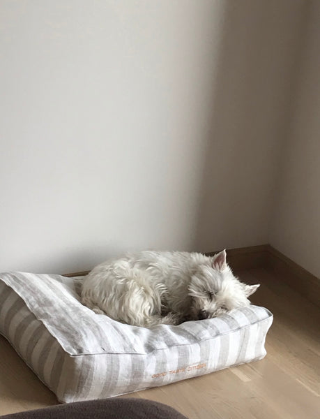 Striped White & Brown Sustainable / Eco Friendly Super Soft Linen Dog Bed